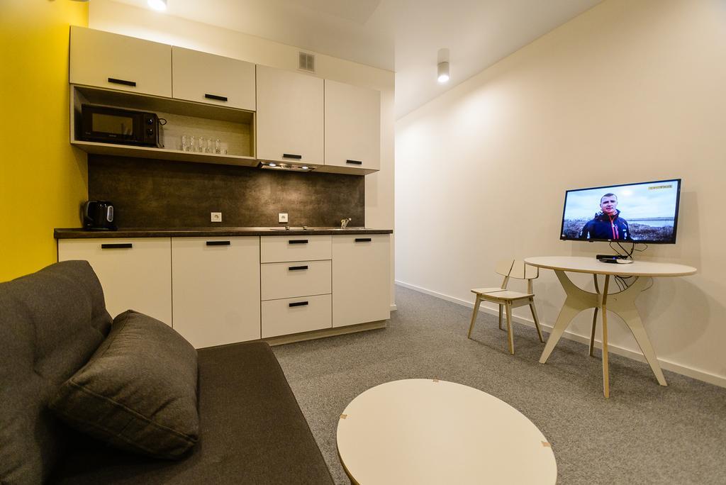 Partner Guest House Klovs'Kyi Kyiv Exterior photo