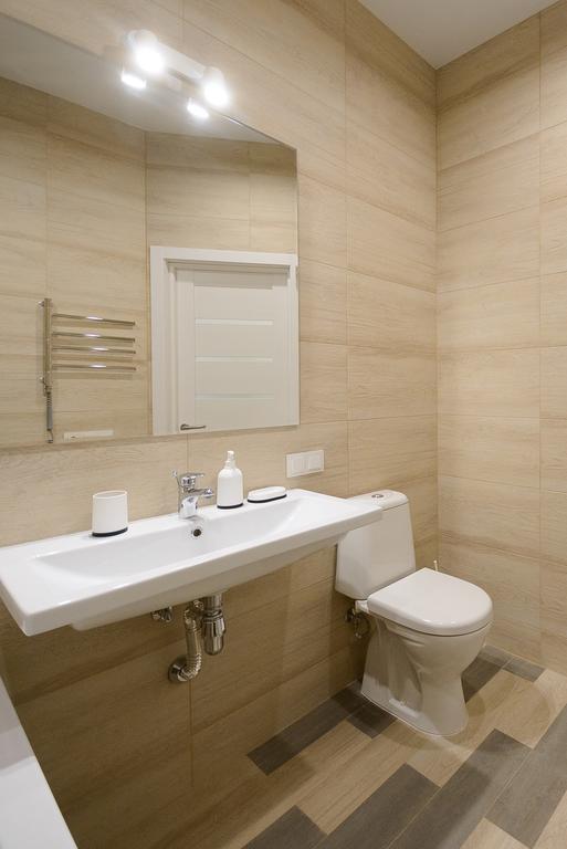 Partner Guest House Klovs'Kyi Kyiv Exterior photo
