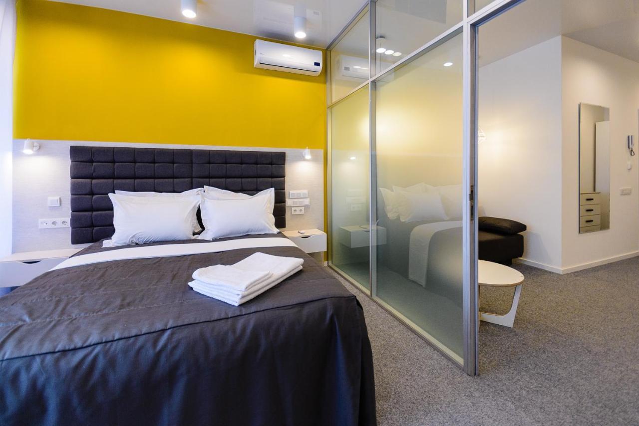 Partner Guest House Klovs'Kyi Kyiv Exterior photo